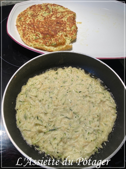 cuisson blinis de courgettes